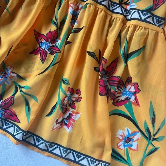 LuLu’s NWOT Tropical Paradise Floral Off Shoulder Ruffled Maxi Dress Sz Small - Picture 11 of 16